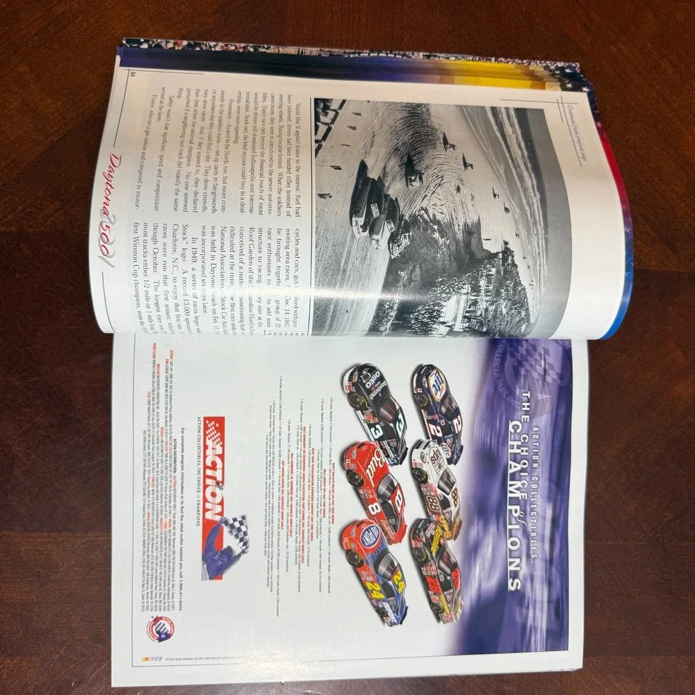 Daytona‎ 500 Official Program 2001 NASCAR Souvenir Race Book Jeff Gordon